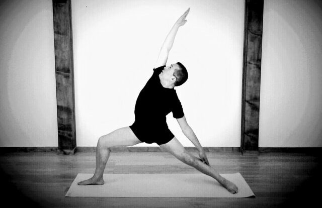 Yoga avec Akli Hallaf - mai 2023
