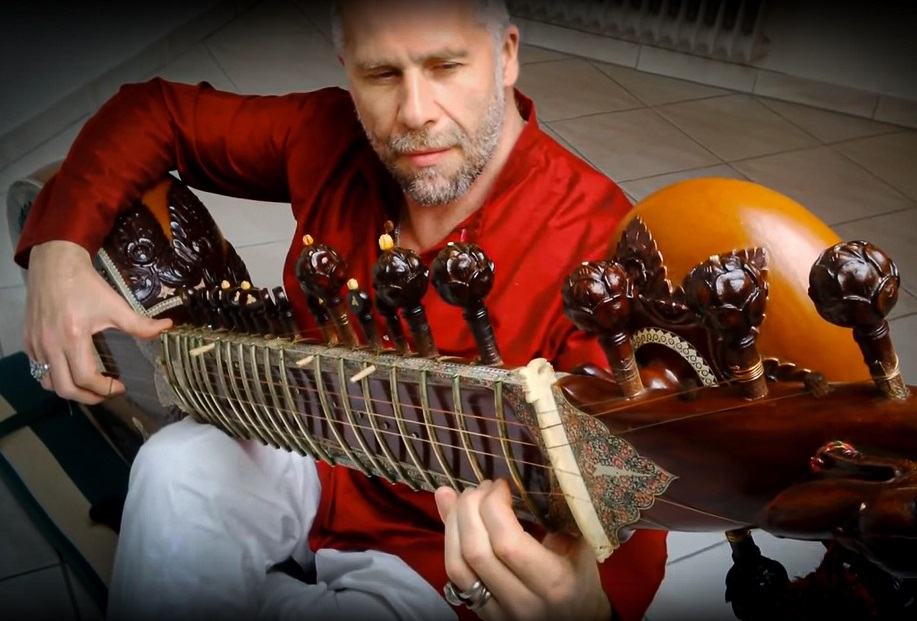 Concert de sitar avec Denis Teste