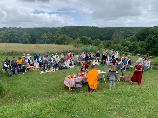 Cérémonie de Puja avec Ding Gung Rinpoché